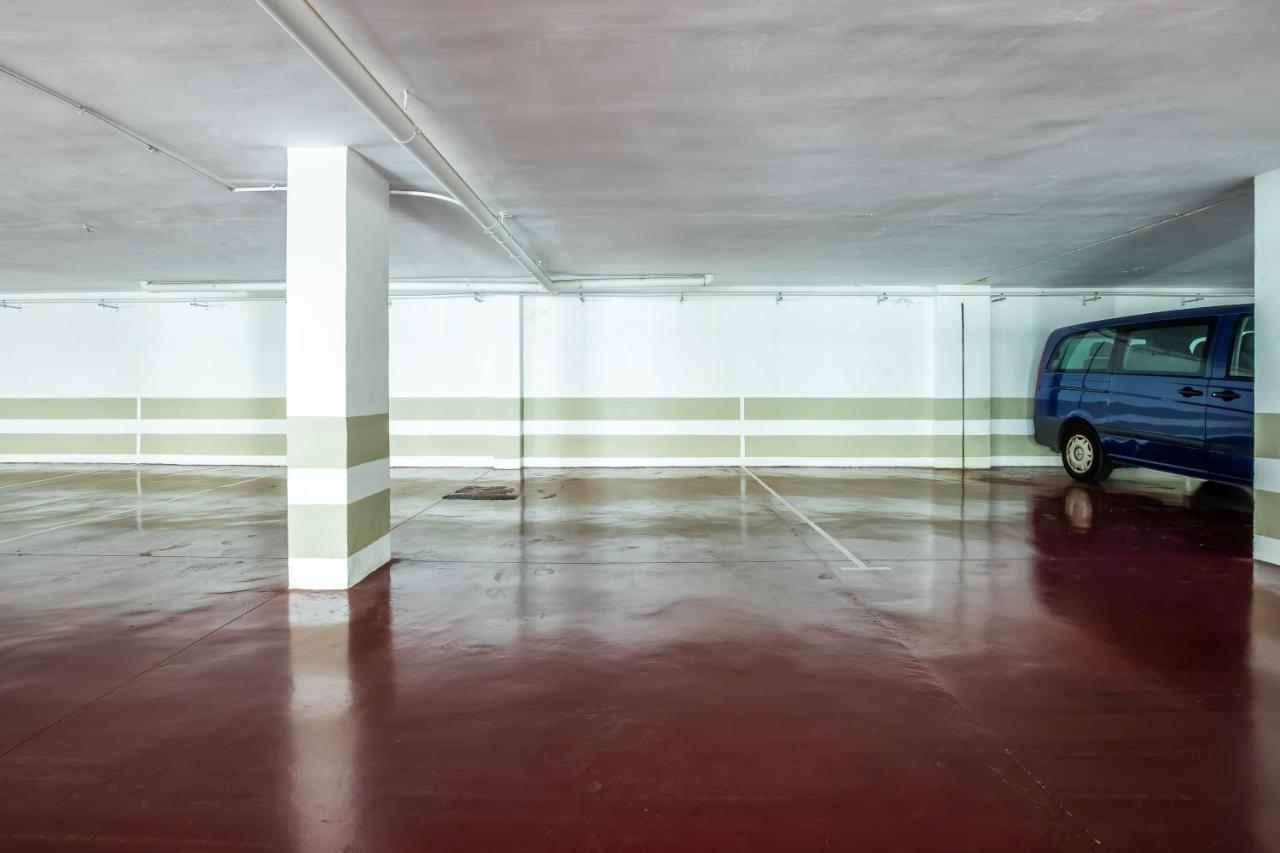 Tilos & Parking & Piscina Córdoba